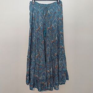 Chelsea & Theodore  Women's Paisley Print Maxi Skirt  Size Medium